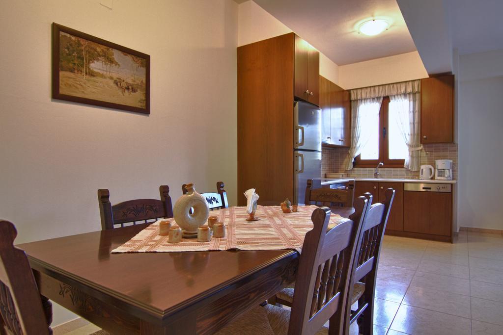 Petrochori Aparthotel Pokoj fotografie
